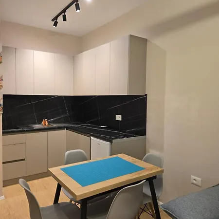 Naura's Luxury Seaside Apartament *