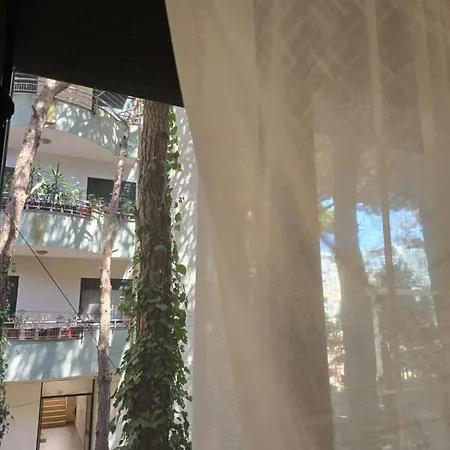Naura's Luxury Seaside Apartament Golem (Tirana)
